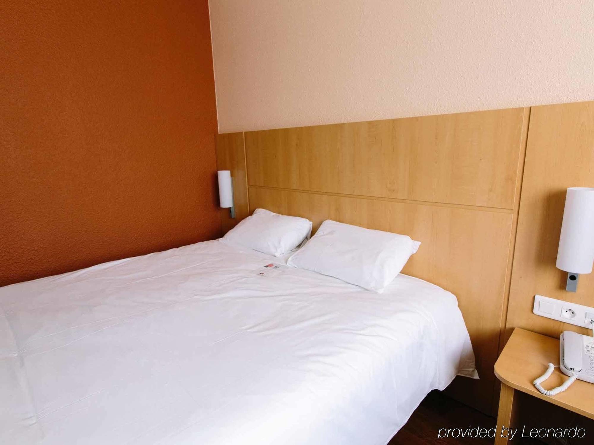 Ibis Alencon Ξενοδοχείο Εξωτερικό φωτογραφία